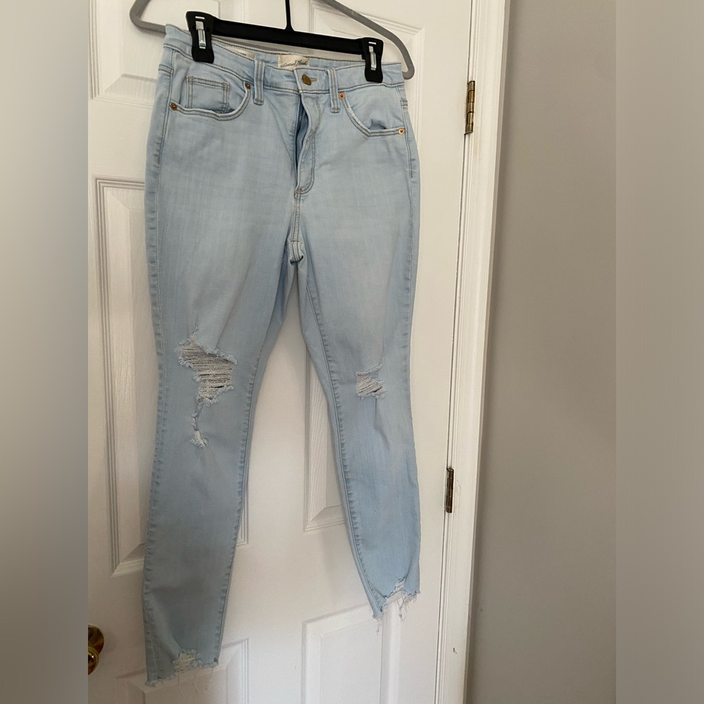 Universal Thread Jeans - Picture 3 of 3